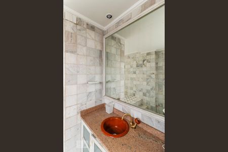 Apartamento para alugar com 54m², 1 quarto e sem vagaBanheiro da Suíte - Espelho