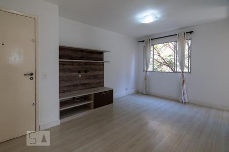 Sala de apartamento para alugar com 2 quartos, 50m² em Jardim Catanduva, São Paulo