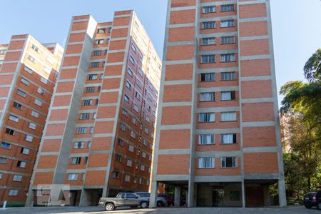 Apartamento para alugar com 50m², 2 quartos e 1 vagaFachada do bloco