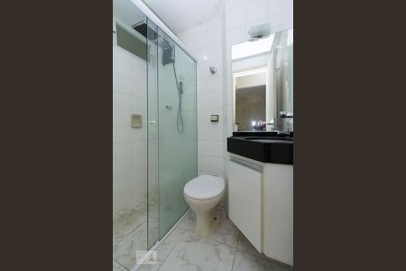 Apartamento para alugar com 49m², 2 quartos e sem vagaBanheiro