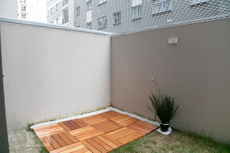 Apartamento para alugar com 64m², 2 quartos e sem vagaQuintal