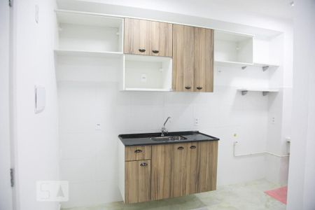 Apartamento para alugar com 64m², 2 quartos e sem vagaCozinha e Área de Serviço