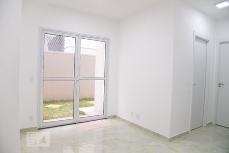 Sala de apartamento para alugar com 2 quartos, 64m² em Jardim Lideranca, São Paulo