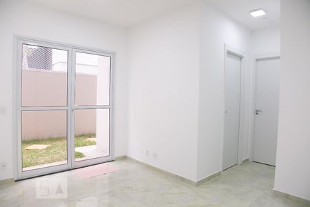 Sala de apartamento para alugar com 2 quartos, 64m² em Jardim Lideranca, São Paulo