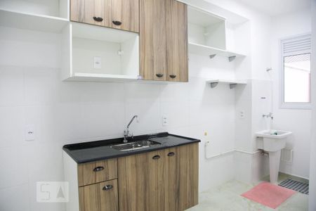 Apartamento para alugar com 64m², 2 quartos e sem vagaCozinha e Área de Serviço