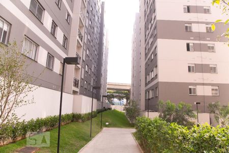 Apartamento para alugar com 64m², 2 quartos e sem vagaÁrea comum