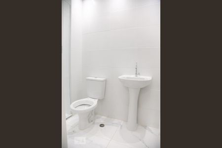 Apartamento para alugar com 64m², 2 quartos e sem vagaBanheiro