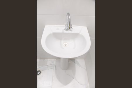 Apartamento para alugar com 64m², 2 quartos e sem vagaDetalhe banheiro