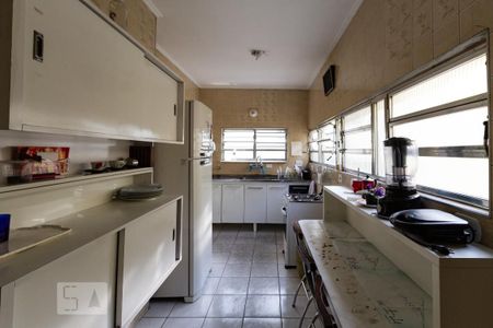 Casa para alugar com 550m², 8 quartos e 3 vagas Casa para alugar com 550m², 8 quartos e 3 vagasCozinha