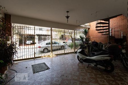 Casa para alugar com 550m², 8 quartos e 3 vagas Casa para alugar com 550m², 8 quartos e 3 vagasGaragem