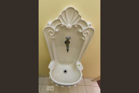 Casa para alugar com 550m², 8 quartos e 3 vagas Casa para alugar com 550m², 8 quartos e 3 vagasLavabo