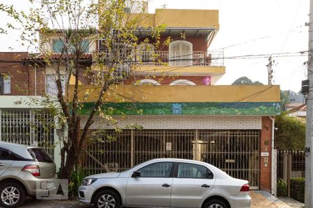 Casa para alugar com 550m², 8 quartos e 3 vagas Casa para alugar com 550m², 8 quartos e 3 vagasFachada