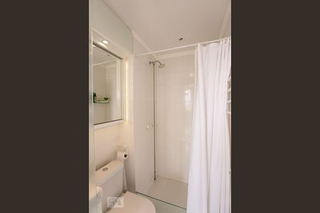 Banheiro de apartamento à venda com 3 quartos, 81m² em Santa Tereza, Porto Alegre