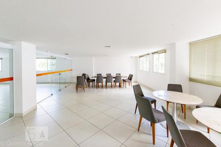 Apartamento para alugar com 67m², 2 quartos e 2 vagasSalão de festas