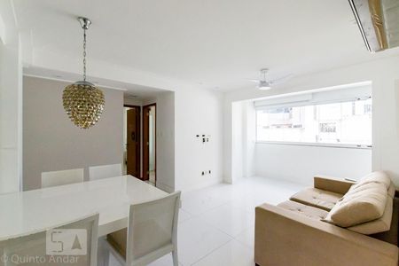 Sala de apartamento para alugar com 2 quartos, 67m² em Pituba, Salvador