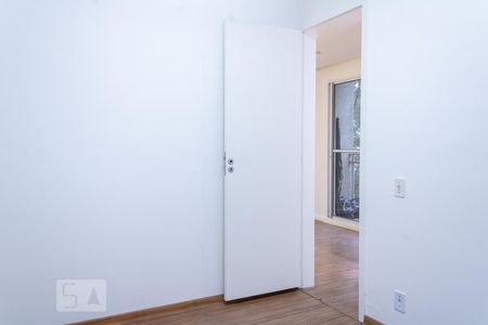 Quarto 1 de apartamento para alugar com 2 quartos, 50m² em Campo Grande, Rio de Janeiro
