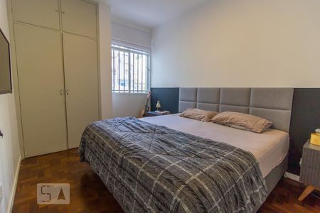 Quarto 1 de apartamento para alugar com 3 quartos, 90m² em Santo Antônio, Belo Horizonte