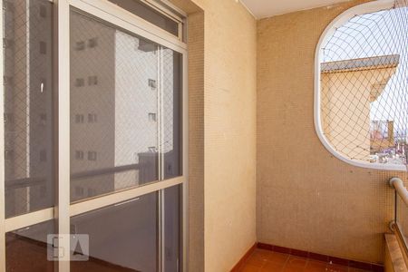 Varanda de apartamento para alugar com 2 quartos, 109m² em Centro, Ribeirão Preto