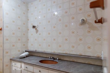 Apartamento para alugar com 109m², 2 quartos e sem vagaBanheiro