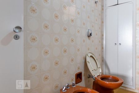 Apartamento para alugar com 109m², 2 quartos e sem vagaBanheiro