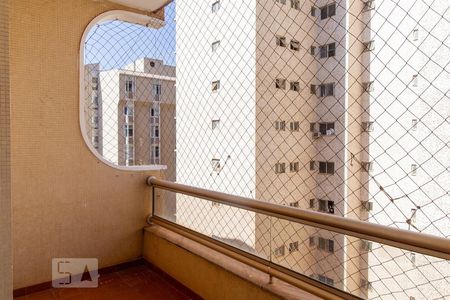 Varanda de apartamento para alugar com 2 quartos, 109m² em Centro, Ribeirão Preto