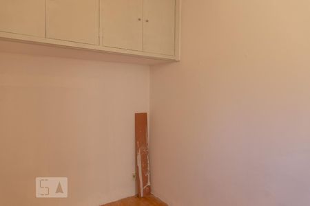 Apartamento para alugar com 109m², 2 quartos e sem vagaQuarto de Serviço