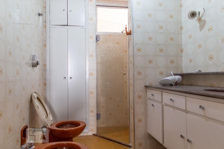 Apartamento para alugar com 109m², 2 quartos e sem vagaBanheiro