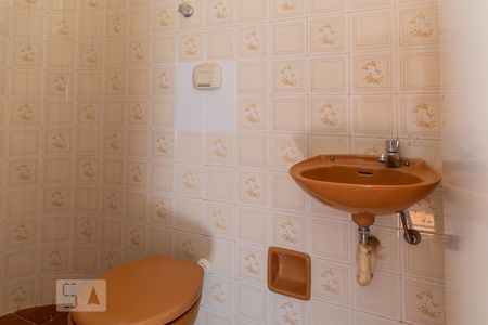 Apartamento para alugar com 109m², 2 quartos e sem vagaBanheiro de Serviço