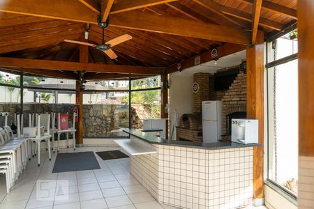 Apartamento à venda com 261m², 4 quartos e 3 vagasÁrea comum - Churrasqueira