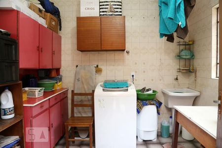 Casa à venda com 160m², 3 quartos e 2 vagasÁrea de Serviço