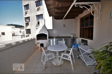 Apartamento à venda com 277m², 3 quartos e 2 vagasTerraço