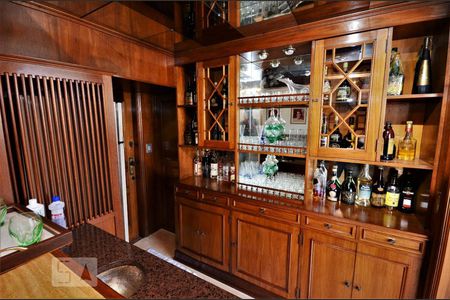 Apartamento à venda com 277m², 3 quartos e 2 vagasBar