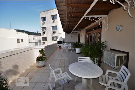 Apartamento à venda com 277m², 3 quartos e 2 vagasTerraço