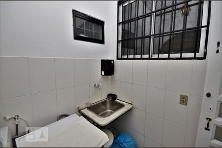 Casa para alugar com 450m², 4 quartos e 1 vagaÁrea de Serviço