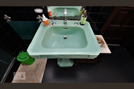 Casa para alugar com 450m², 4 quartos e 1 vagaBanheiro da Suíte 2