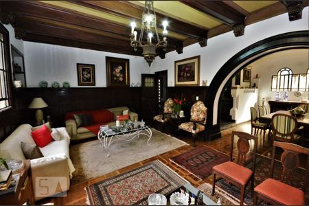 Casa para alugar com 450m², 4 quartos e 1 vagaSala de Estar