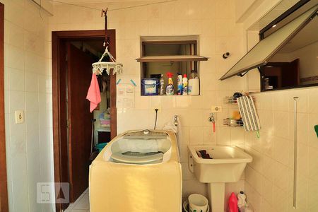 Apartamento para alugar com 137m², 3 quartos e 2 vagasÁrea de Serviço