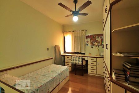 Apartamento para alugar com 137m², 3 quartos e 2 vagasQuarto 2