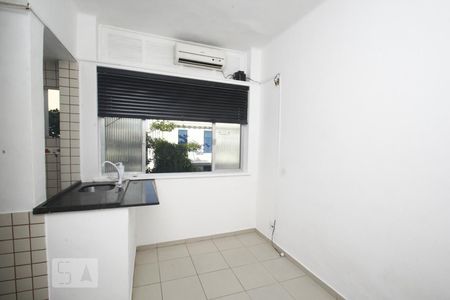 Sala de apartamento para alugar com 1 quarto, 24m² em Glória, Rio de Janeiro