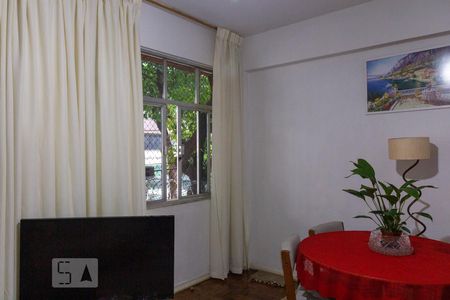 2º Andar - Sala de casa à venda com 3 quartos, 150m² em Tijuca, Rio de Janeiro