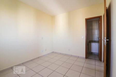 Apartamento para alugar com 70m², 3 quartos e 1 vagaSuíte