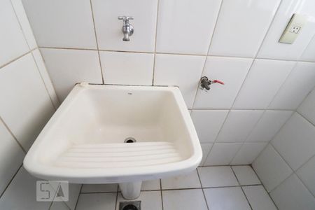 Apartamento para alugar com 70m², 3 quartos e 1 vagaÁrea de serviço