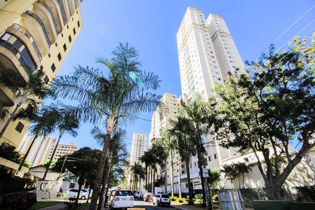 Apartamento para alugar com 70m², 3 quartos e 1 vagaFachada