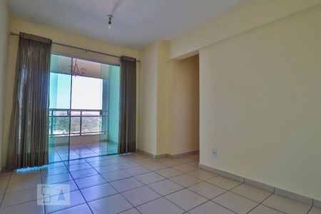 Sala de apartamento para alugar com 3 quartos, 70m² em Alto da Glória, Goiânia