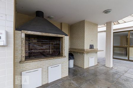 Apartamento à venda com 86m², 2 quartos e 2 vagasÁrea comum - Churrasqueira