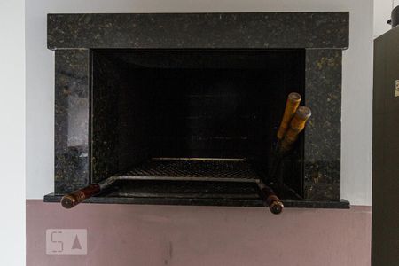 Apartamento à venda com 86m², 2 quartos e 2 vagasChurrasqueira