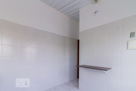 Studio de kitnet/studio para alugar com 1 quarto, 20m² em Jardim Dourado, Guarulhos