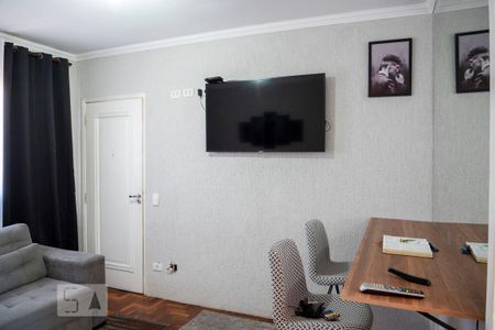 Sala de apartamento para alugar com 2 quartos, 48m² em Vila Brasílio Machado, São Paulo