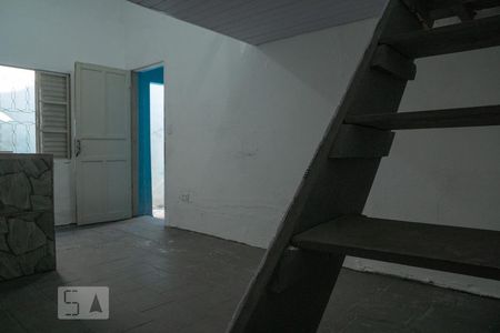 Sala de kitnet/studio para alugar com 1 quarto, 20m² em Vila Bela Vista, Santo André