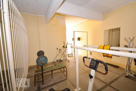 Apartamento à venda com 73m², 2 quartos e 1 vaga Apartamento à venda com 73m², 2 quartos e 1 vagaÁrea comum - Academia